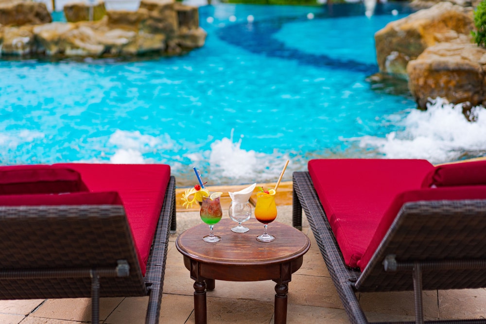 Indra Maya Pool Villas 55/72