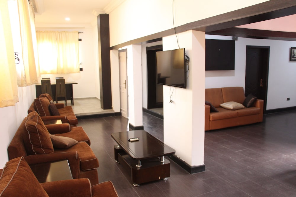 Casalinda Hotel & Gallery Resort 36/49