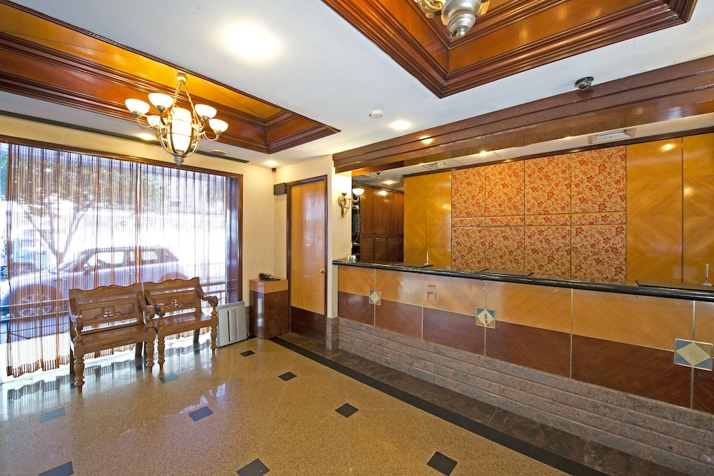 Lobby at Hotel 81 Premier Princess, SINGAPORE