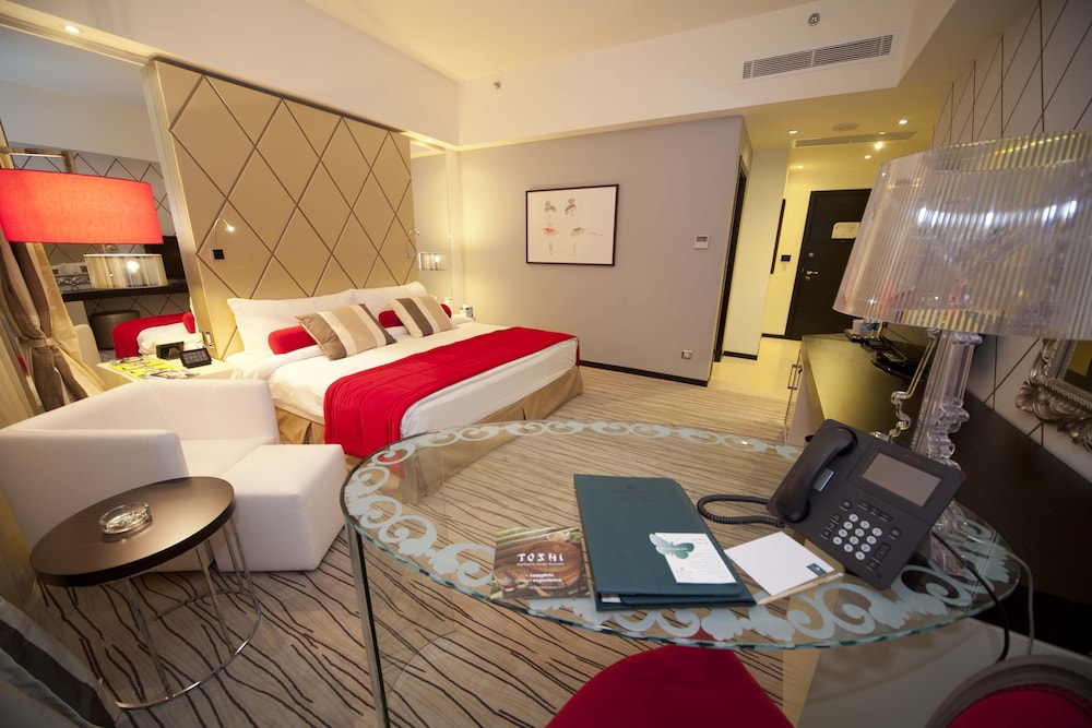 Hilton Amman 18/81