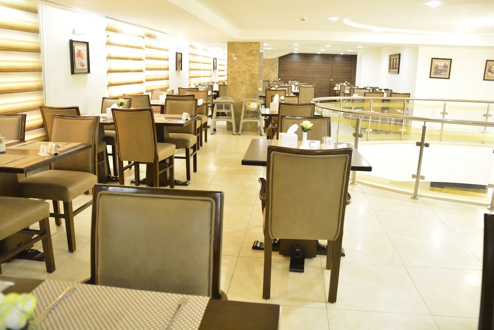 Rawa Hotel Suites 25/33