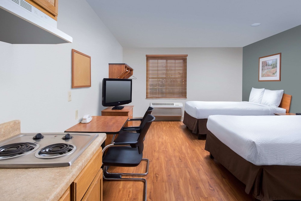 Extended Stay America Select Suites - Phoenix - West 13/52