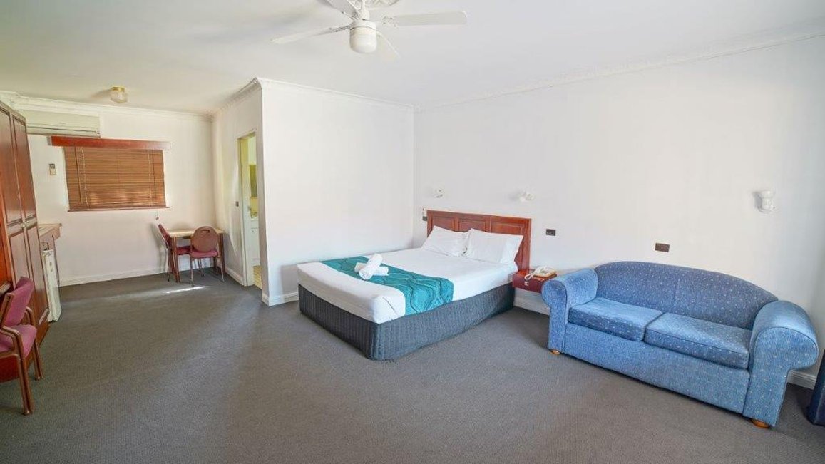 COUNTRY COMFORT COFFS HARBOUR 13/21