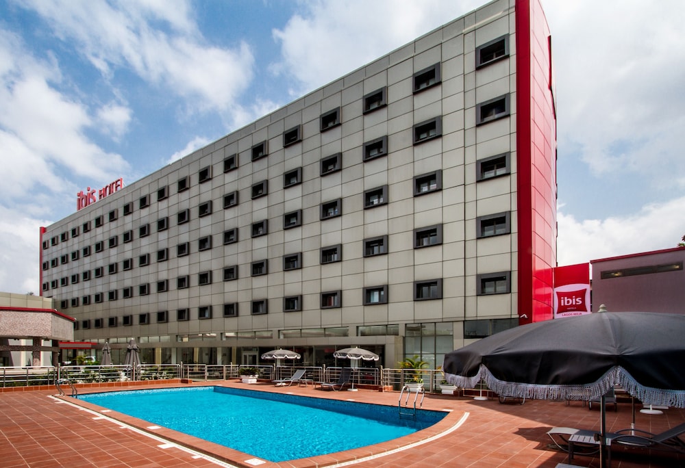 Ibis Lagos Ikeja 8/74