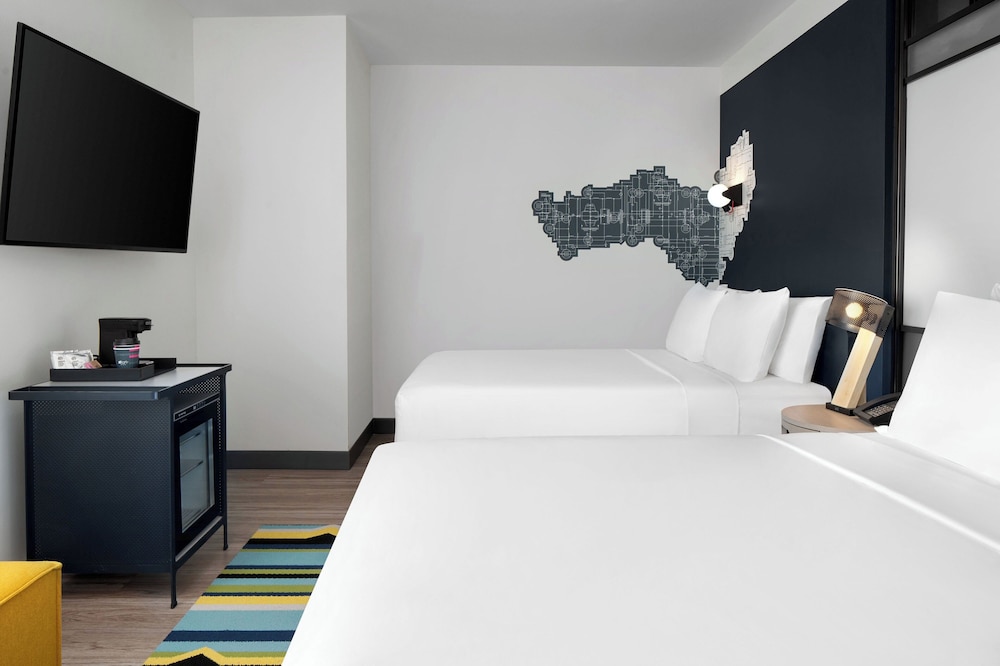 Aloft, Standard, 2 Queen Beds