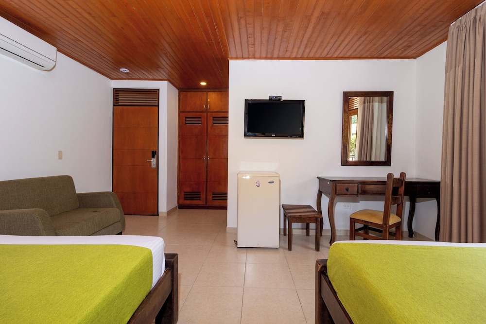 Hotel Campestre La Potra 27/50