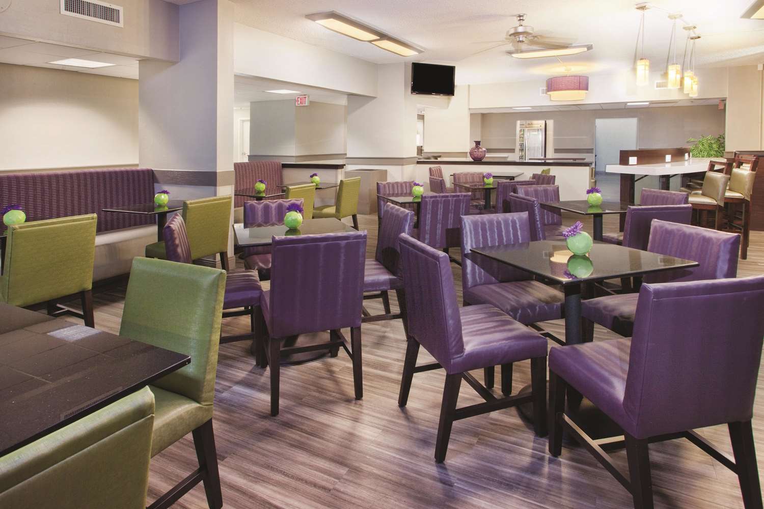 La Quinta Inn & Suites by Wyndham Charleston Riverview 26/31