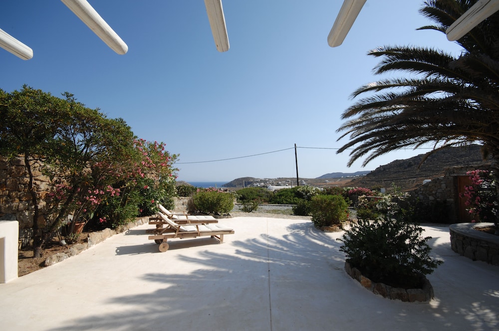 Thalasses Villas 48/50