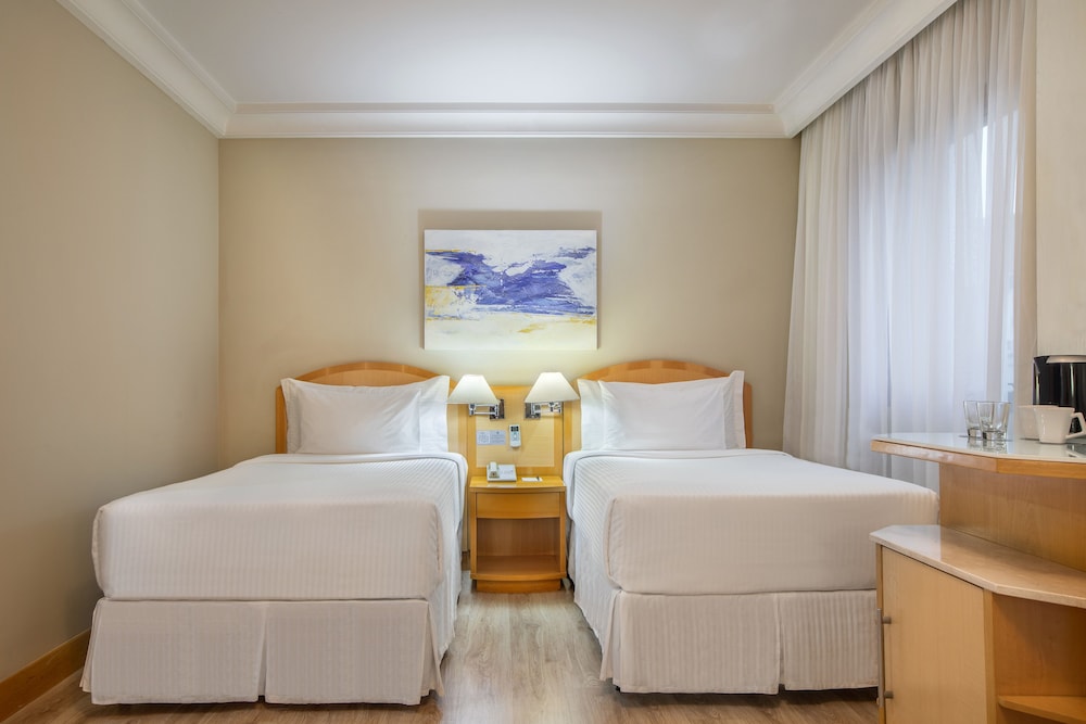 Innside, Twin Beds, Balcony