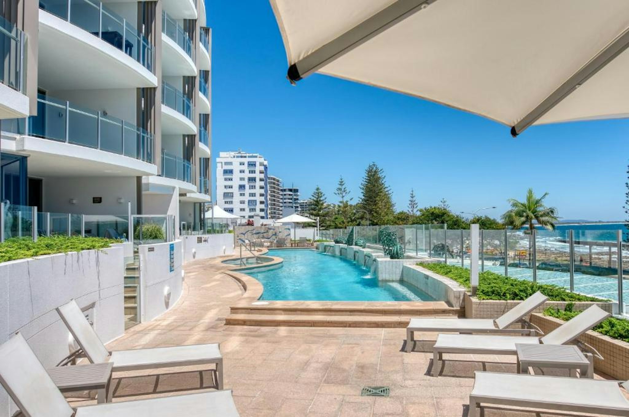 Oceans Mooloolaba 27/28