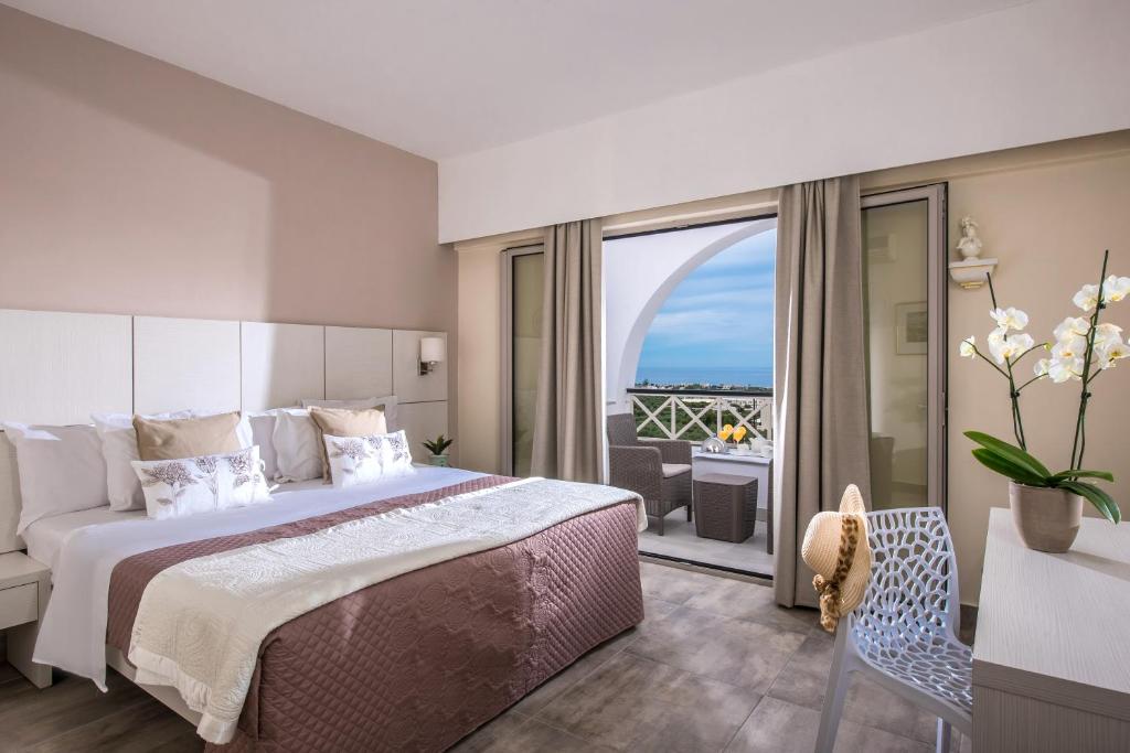 Twin/Double Room - Sea View