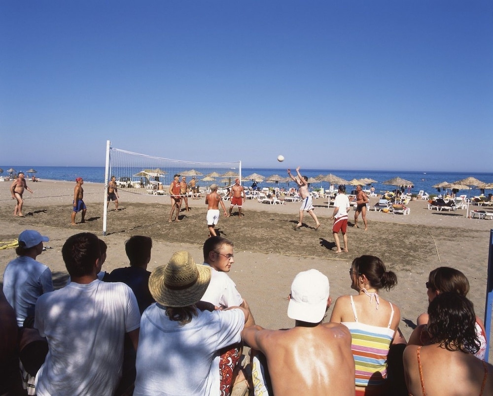 Calypso Beach 78/81