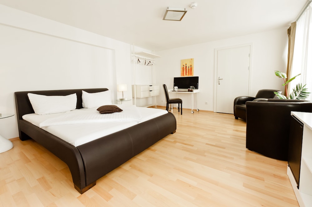 Vox Design Hotel 7/43