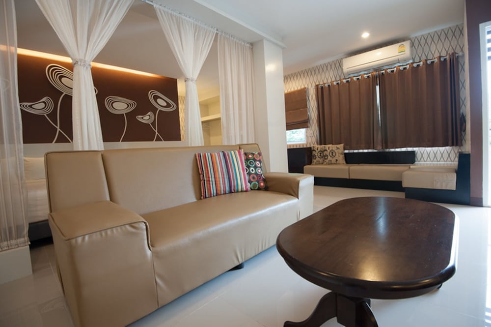 The Cozy Nest Boutique Rooms 28/50