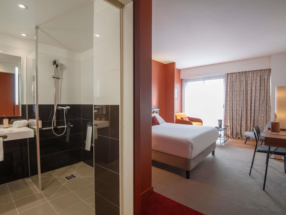 SUPERIOR, DOUBLE BED, ACCESSIBLE