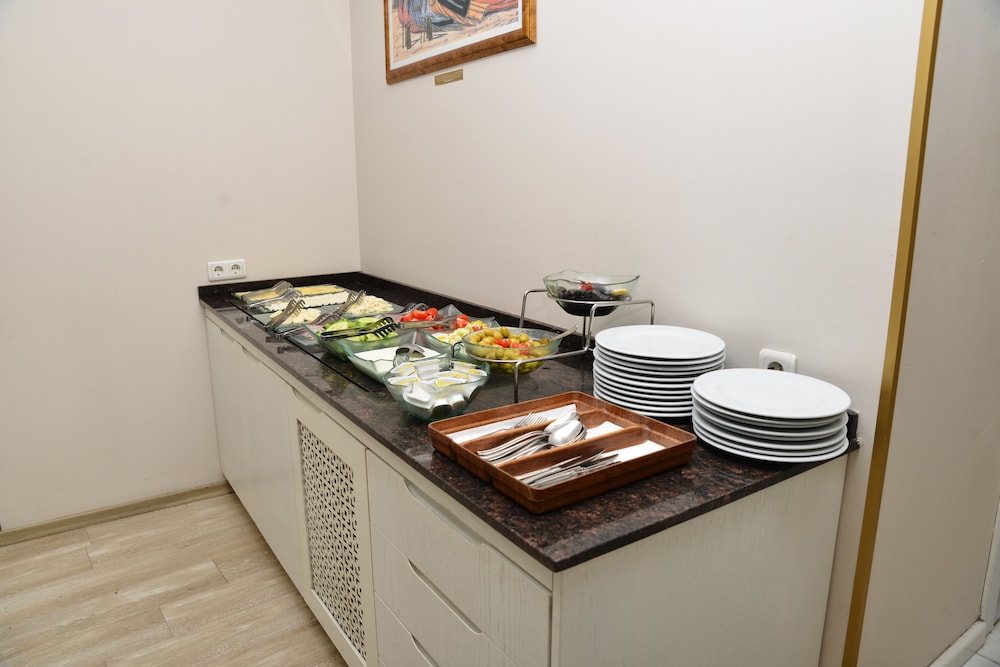 Ilkay Hotel Istanbul Formerly Ilkay Hotel 8/35