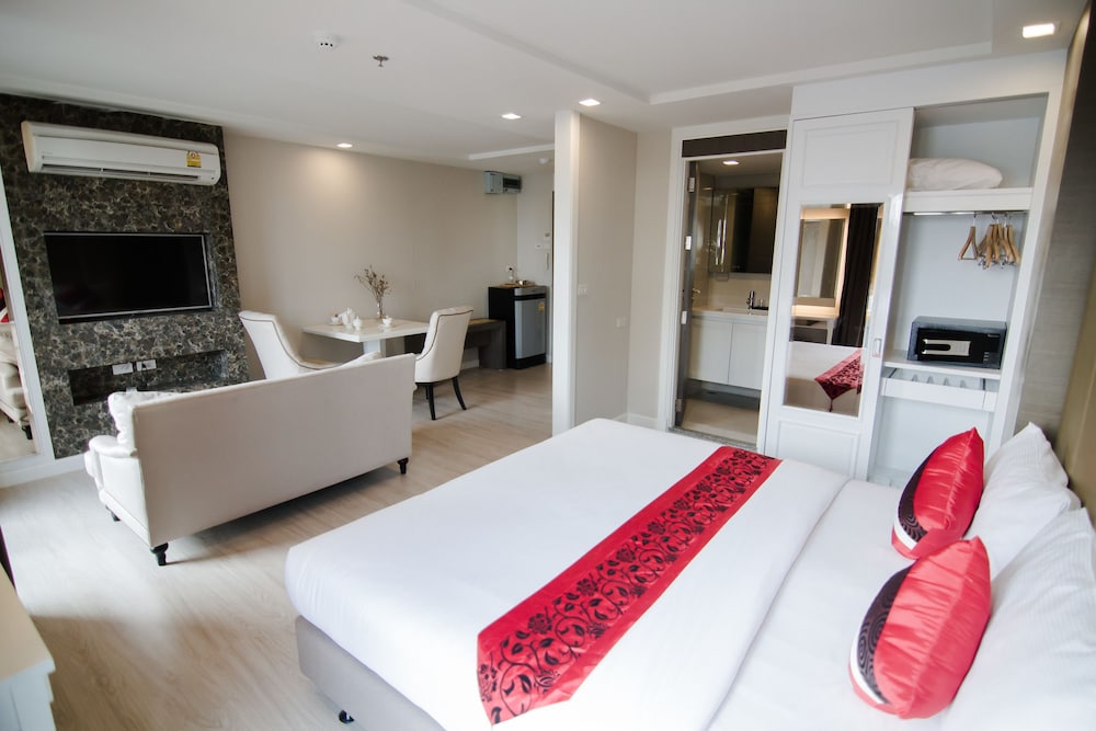 Hope Land Hotel & Residence Sukhumvit 8 34/77