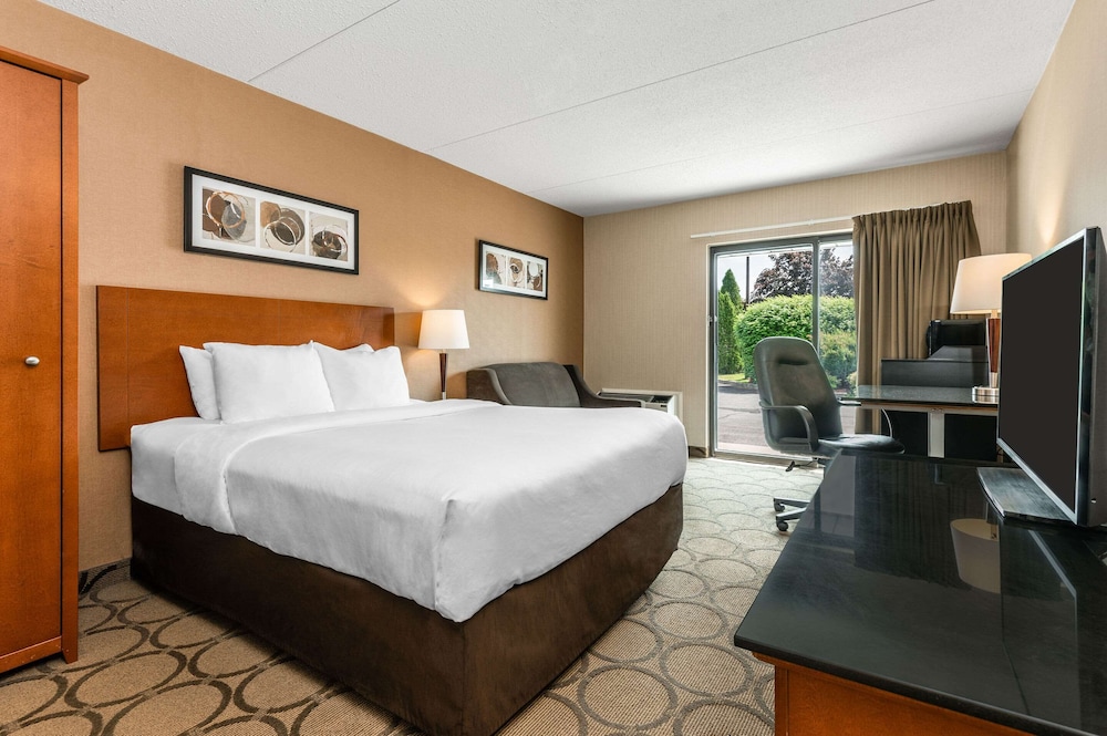 Comfort Inn Corner Brook 12/27