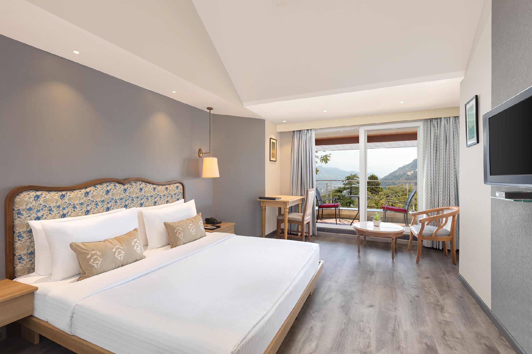Room, Valley View, Balcony