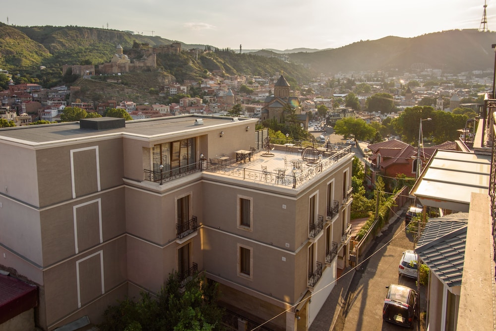 KMM Hotel Tbilisi in TBILISI