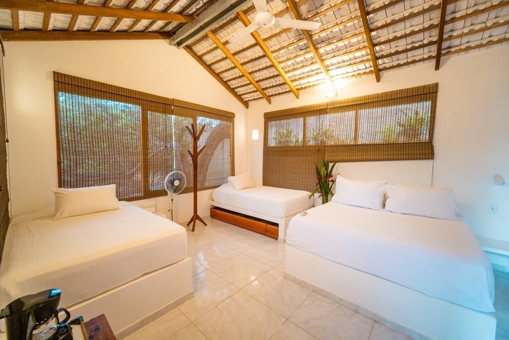 DELUXE, BUNGALOW, GARDEN VIEW