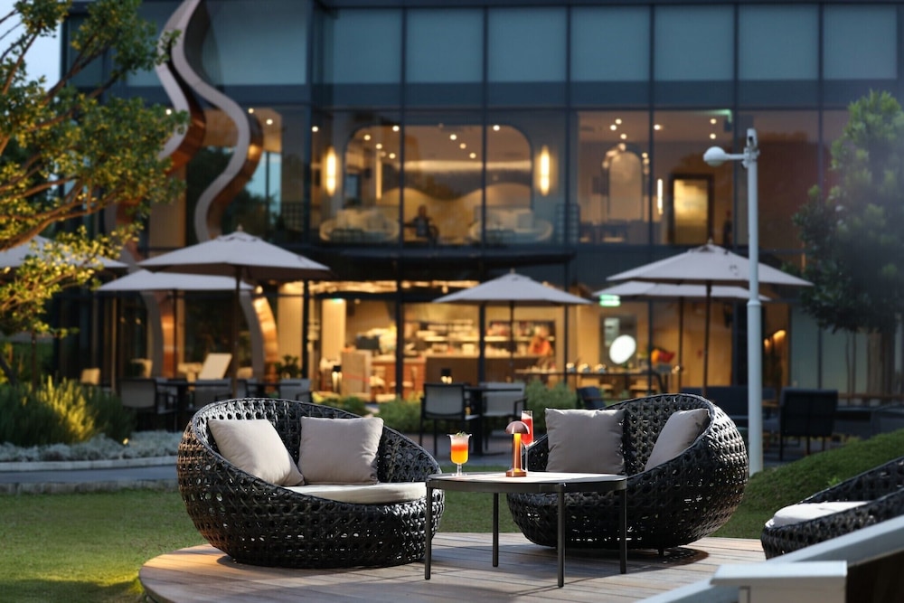 We Hotel Riverfront Bangkok 16/44