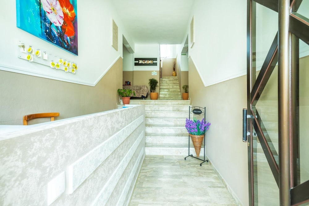 Lemon Garden Villa 4/31