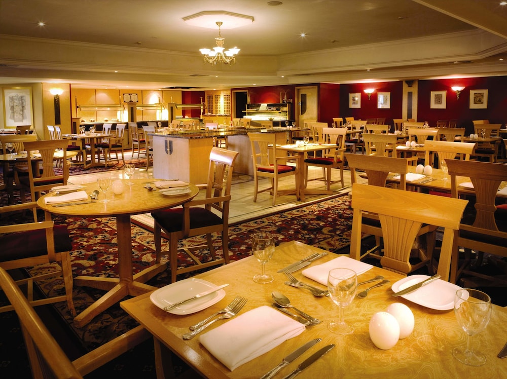 Holiday Inn South Normanton M1 Jct 28 57/83
