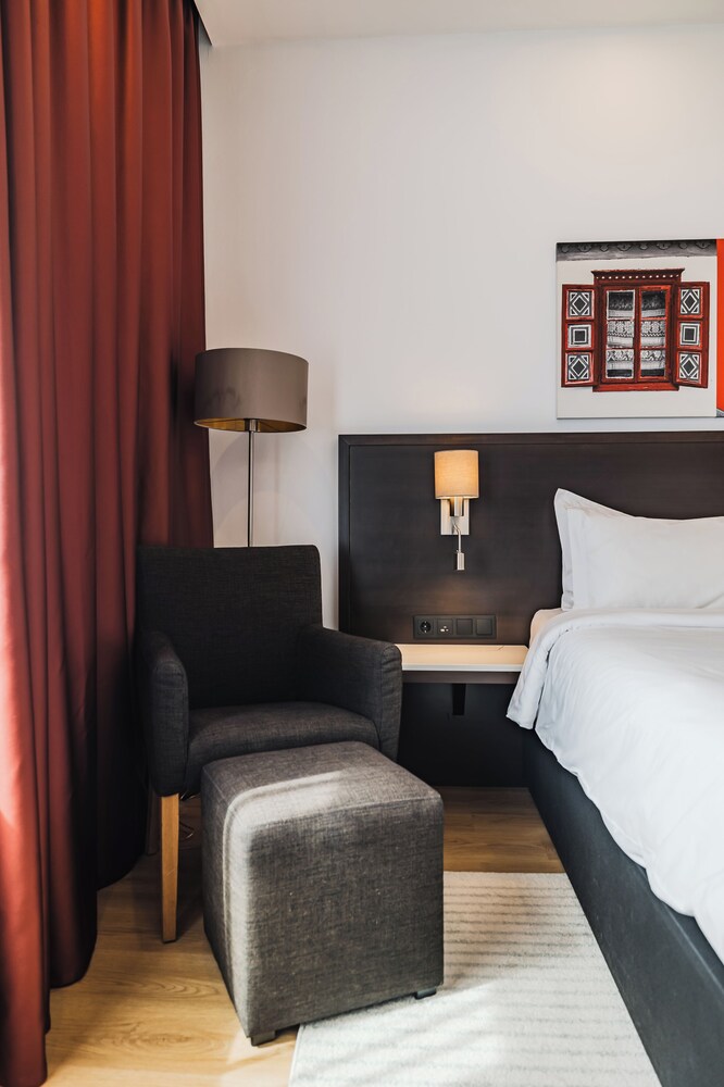 Hotel Republique 21/45