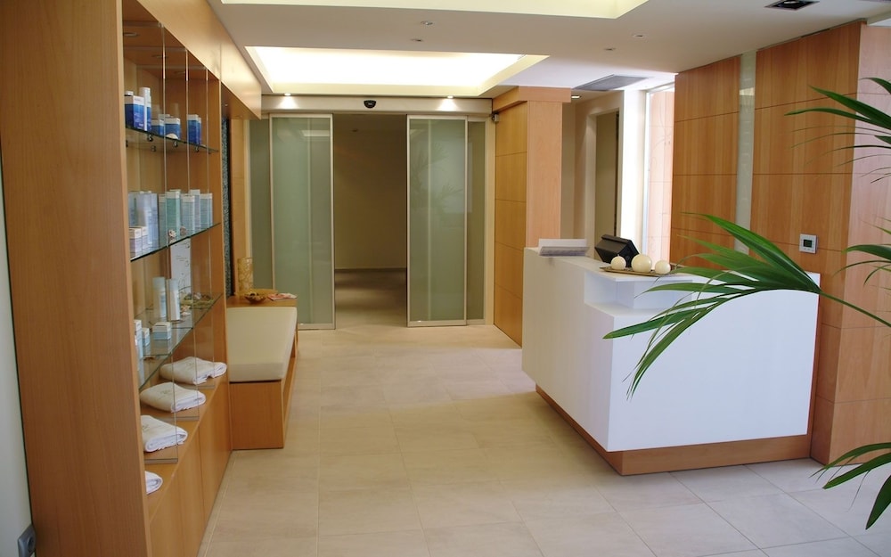 Ionian Emerald Resort 9/30