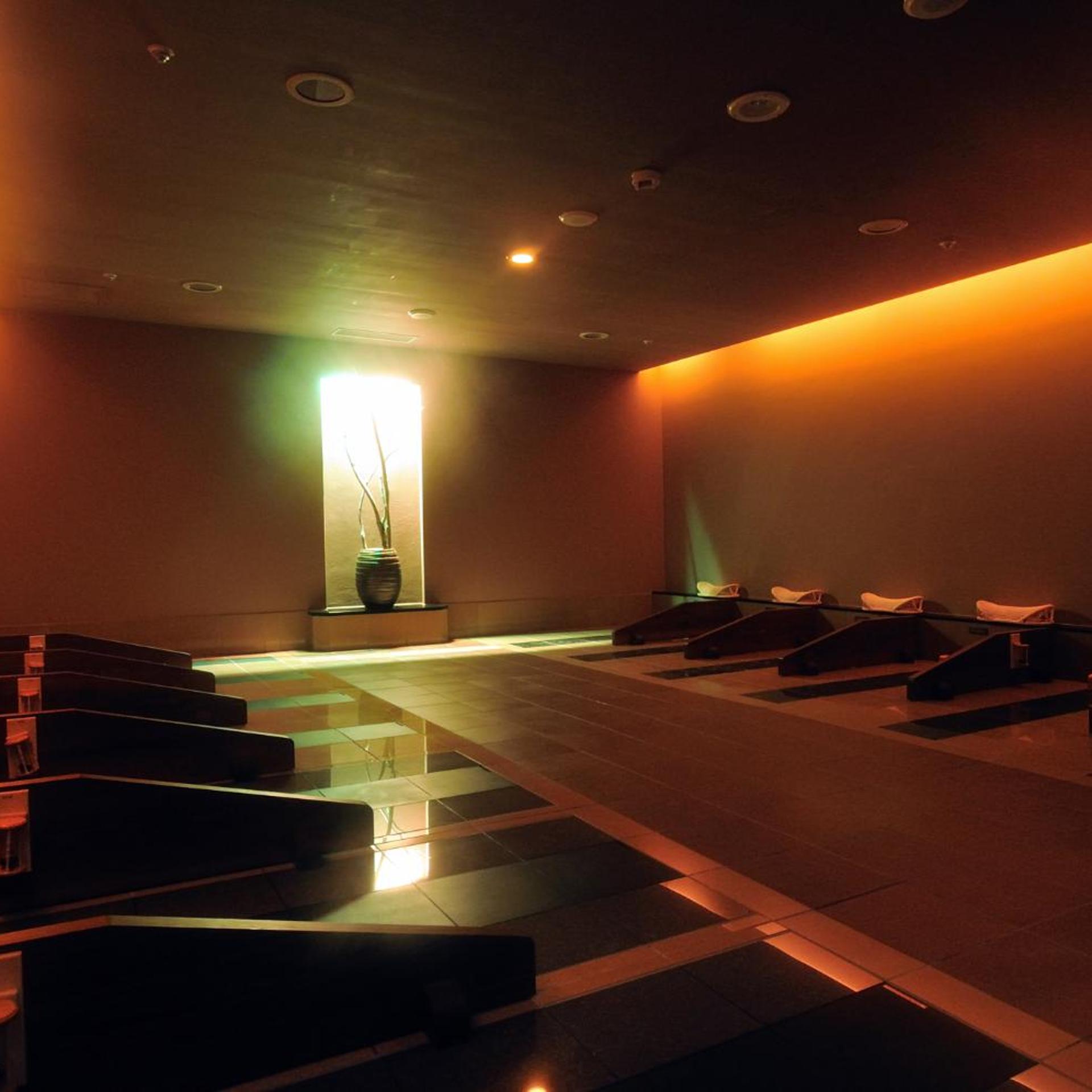 Yokohama Minato Mirai Manyo Club 48/50