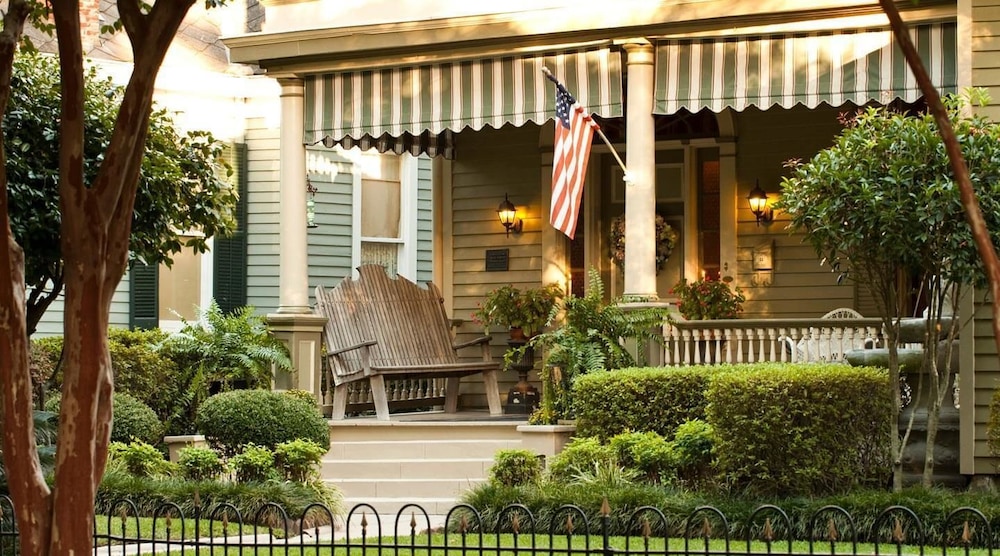 Devereaux Shields House 7/62
