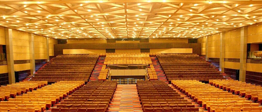 Gokulam Park Hotel & Convention Centre 12/16