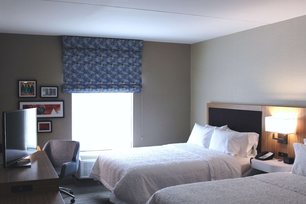 Hampton Inn Forsyth Ga 11/46