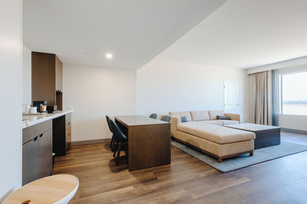 Master, Suite, King Bed