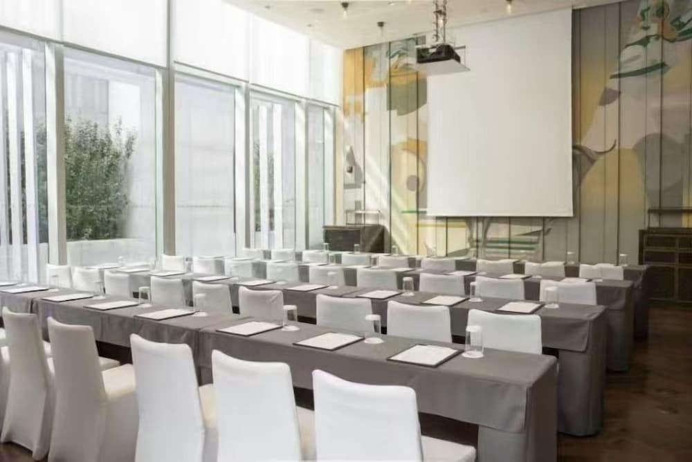 Hyatt Centric Gaoxin Xi An 38/50