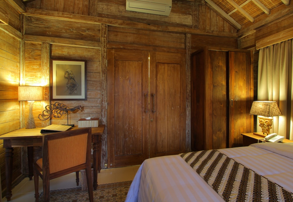 Suarti Boutique Village 32/50