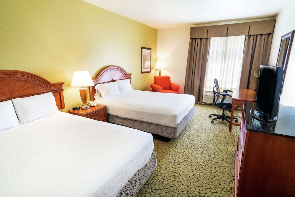 Hilton Garden Inn Ontario/Rancho Cucamonga 15/49