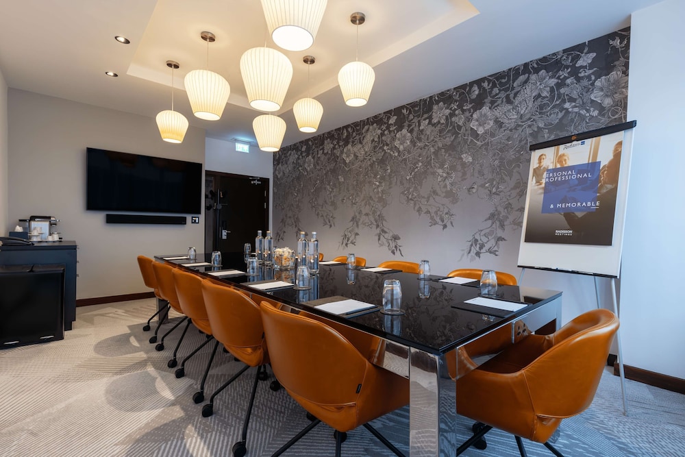 Radisson Blu Glasgow 59/66