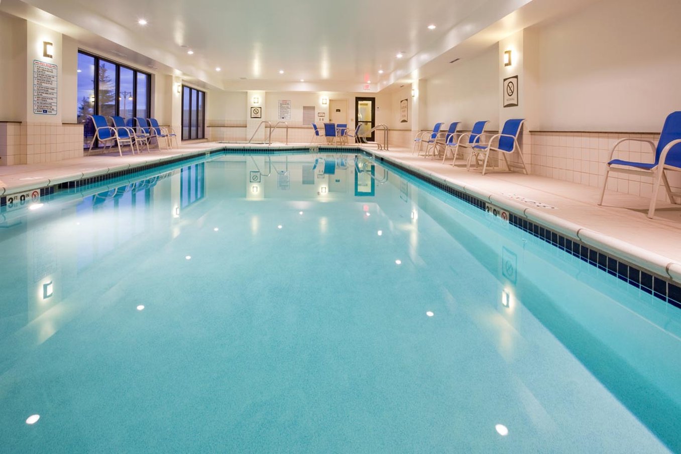 Staybridge Suites Milwaukee West-Oconomowoc 34/73