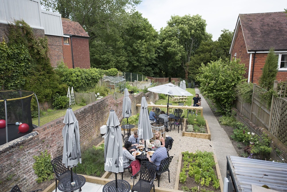 The Abbey Hotel 43/50
