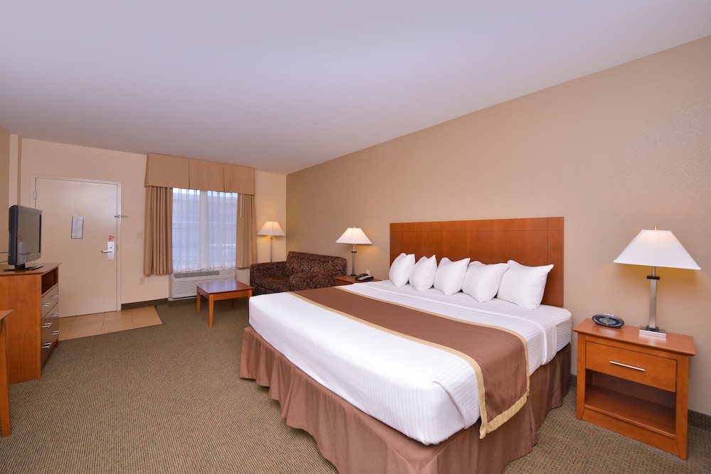 Quality Inn & Suites Williamsport 12/28