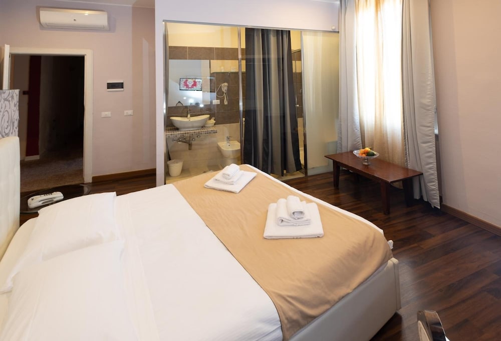Hotel Moderno 13/50