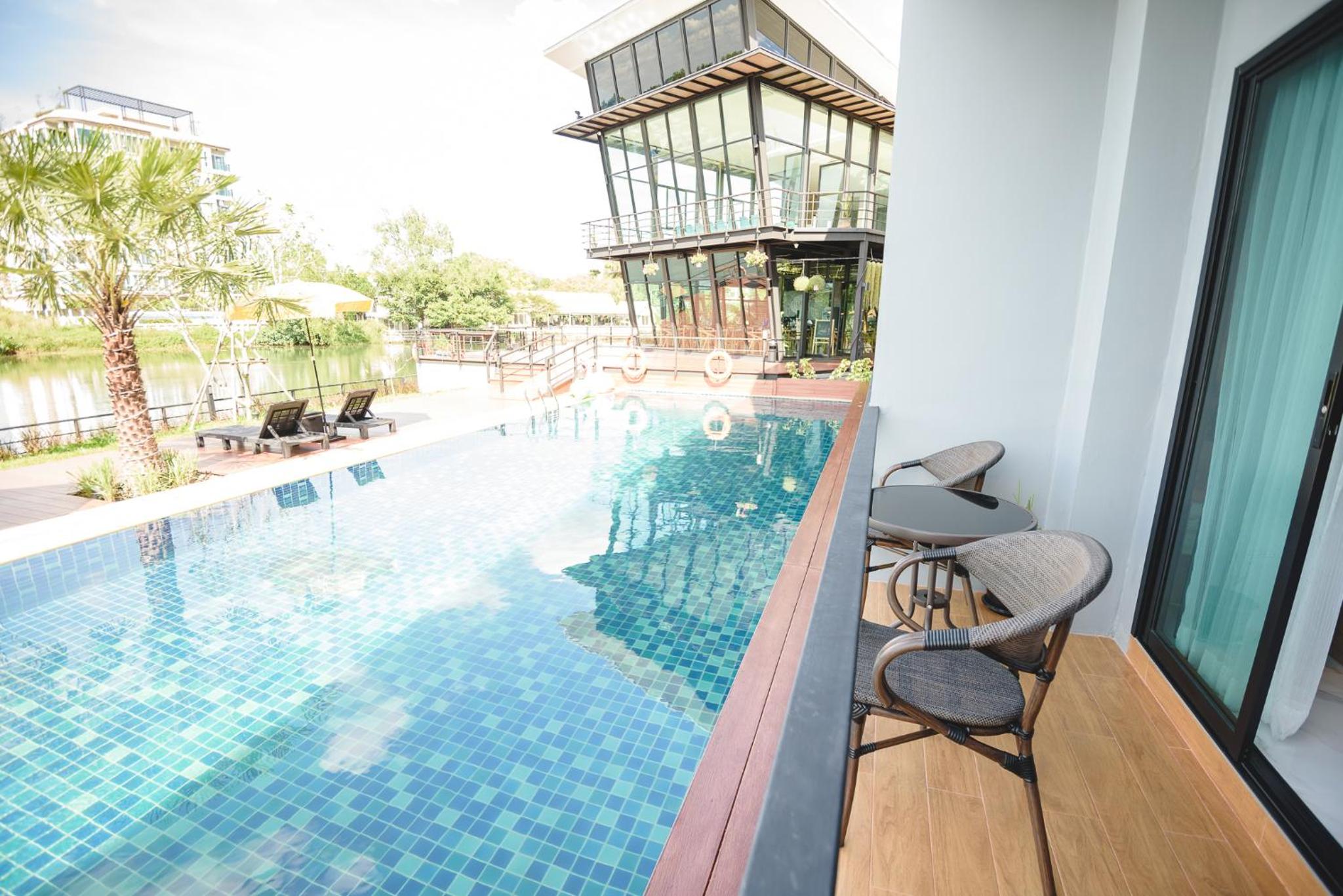 Phuengluang Riverside Hotel Chanthaburi 27/38