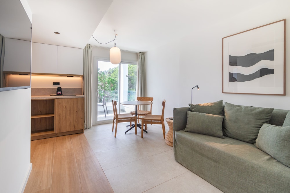 Las Velas Apartments 35/57