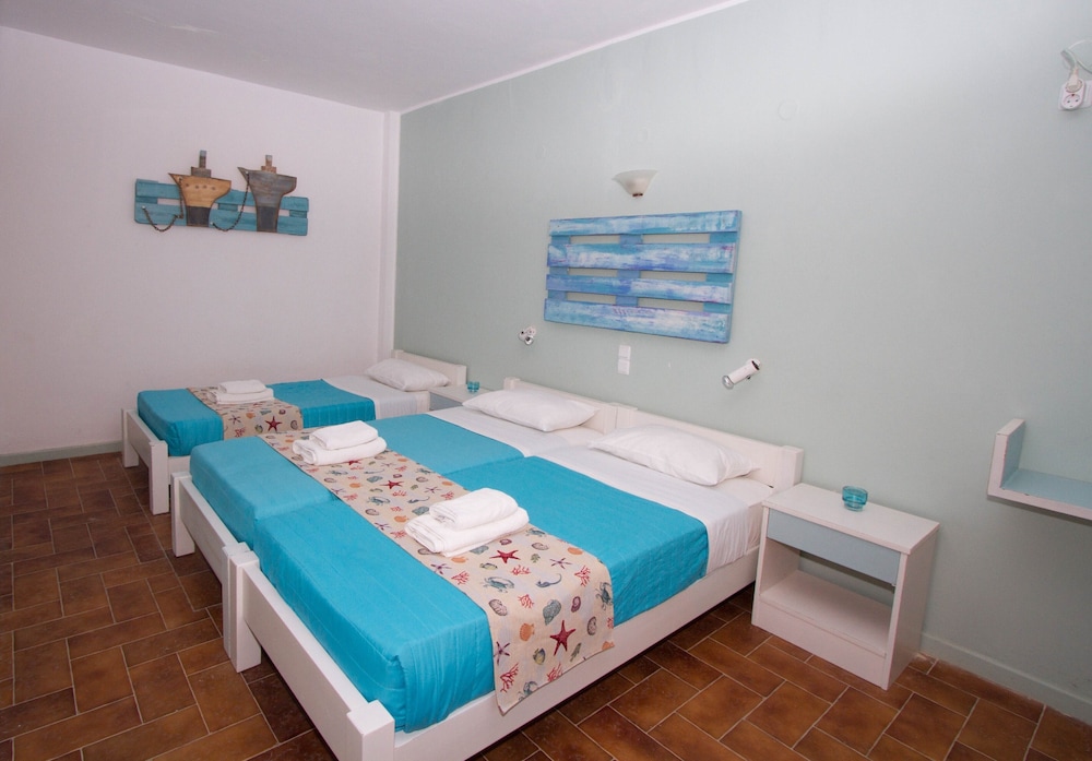 ALEA MARE HOTEL 17/67