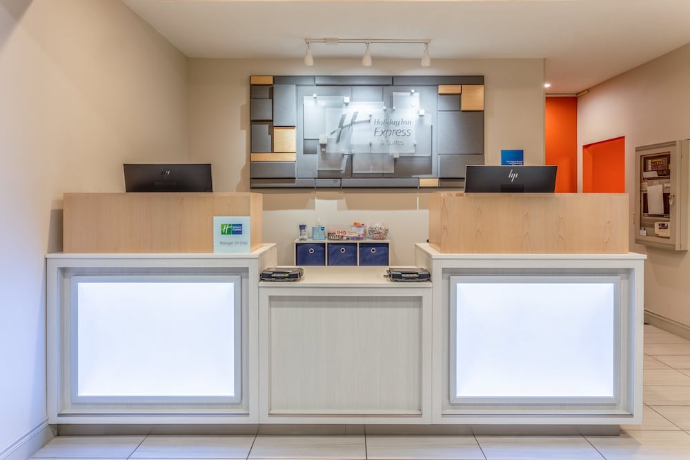 Holiday Inn Express Hotel & Suites O'fallon/Shiloh 9/52
