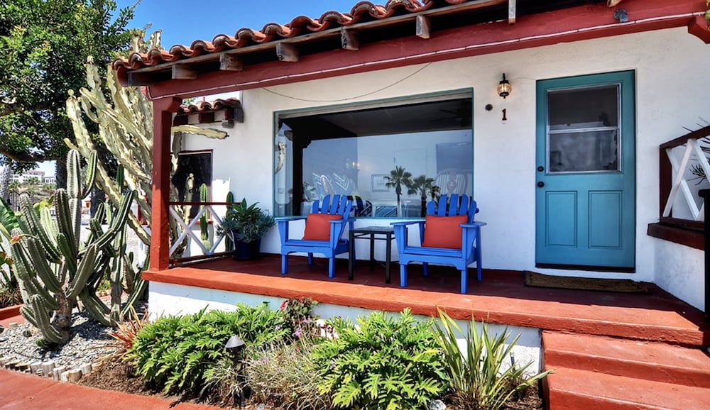 Beachcomber Inn 3/50