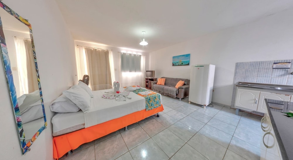 Apartment, 1 Single and 2 Double Beds, Pool View