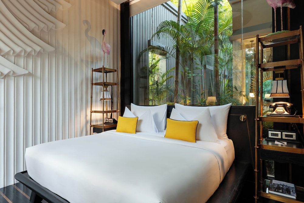 POOL, VILLA, KING BED
